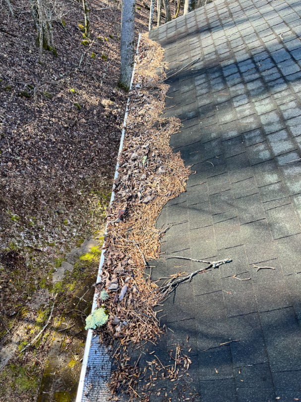 Gutter Cleaning in Banner Elk